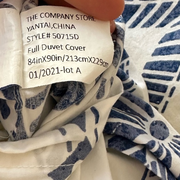 Company Store Full size duvet cover & two matching shams - Picture 5 of 7